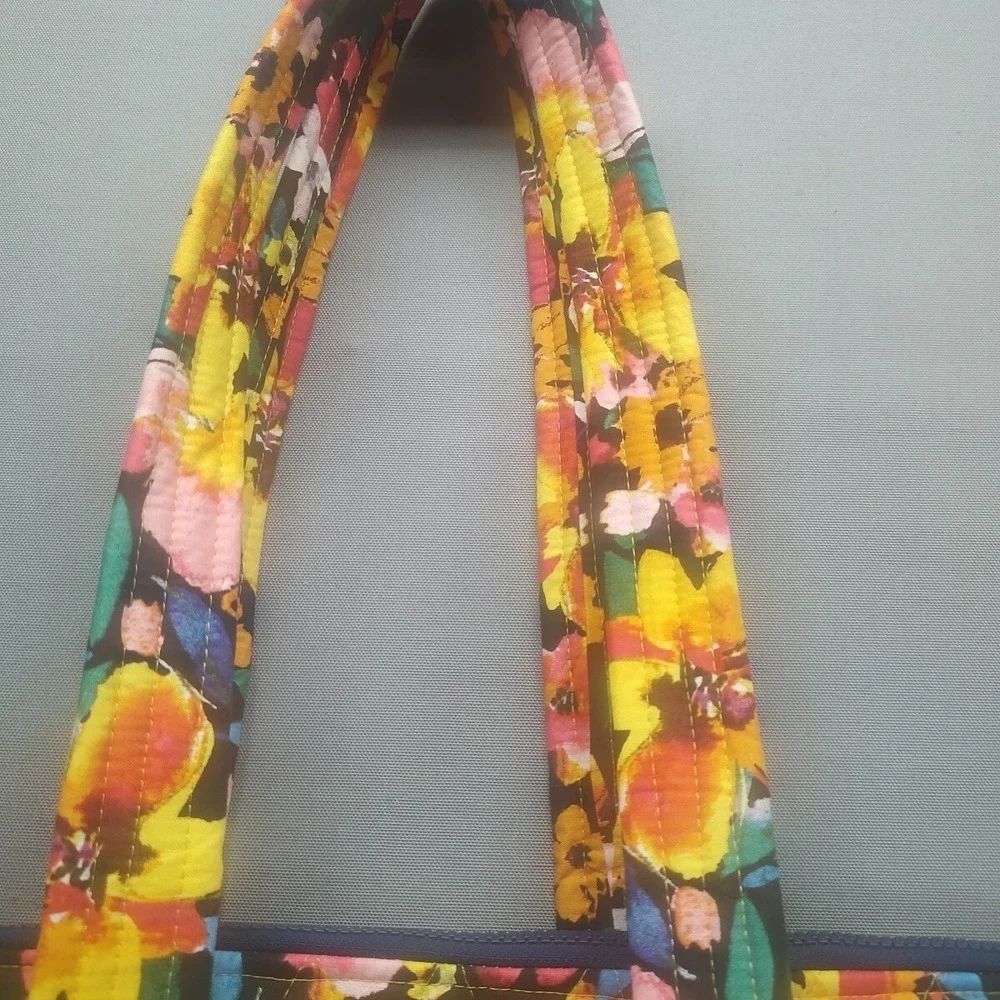 Homemade‎ Medium Flower Tote Bag For Women With Zipper Pockets